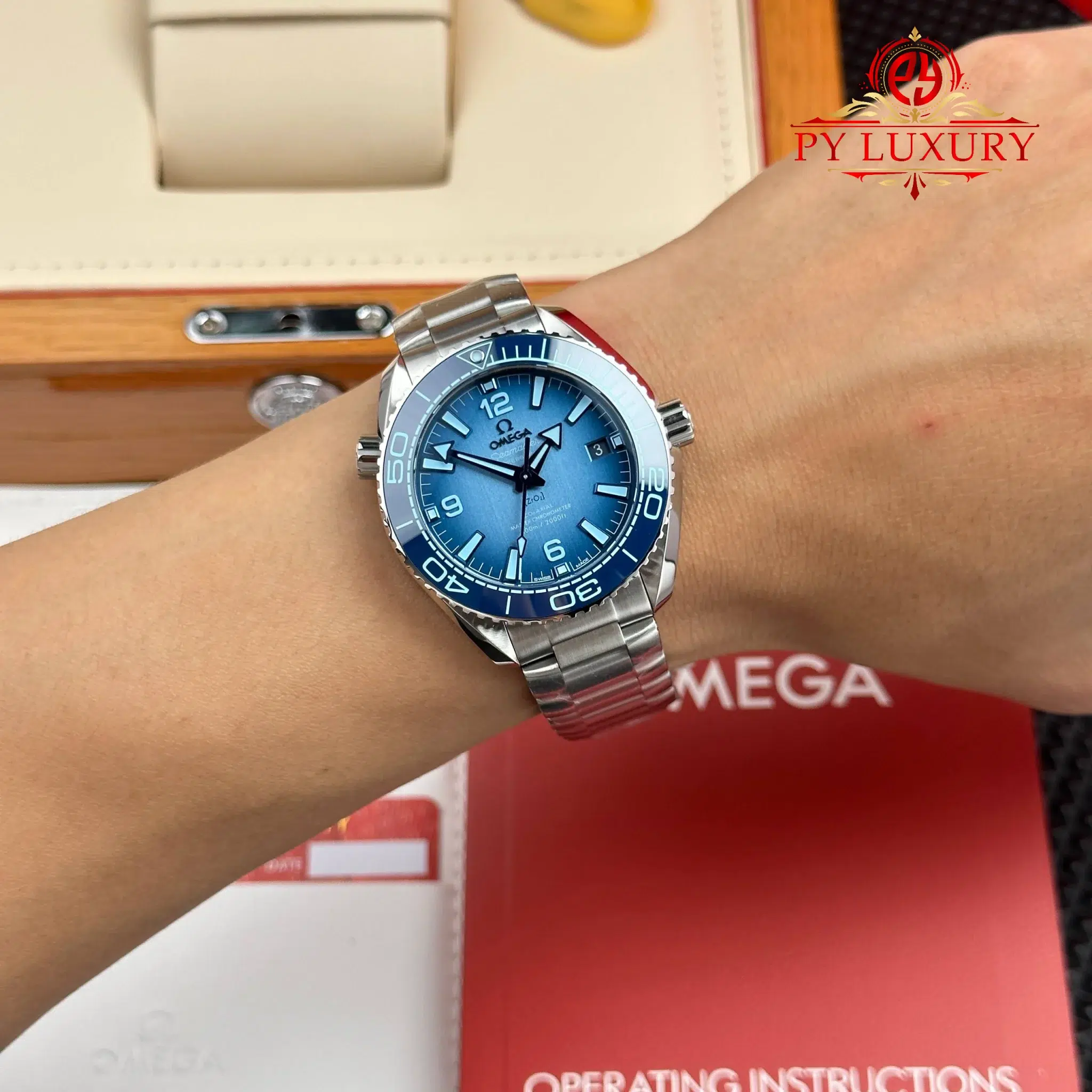 Omega Seamaster Planet Ocean 600M Summer Blue Dial Best Replica VSF - 4
