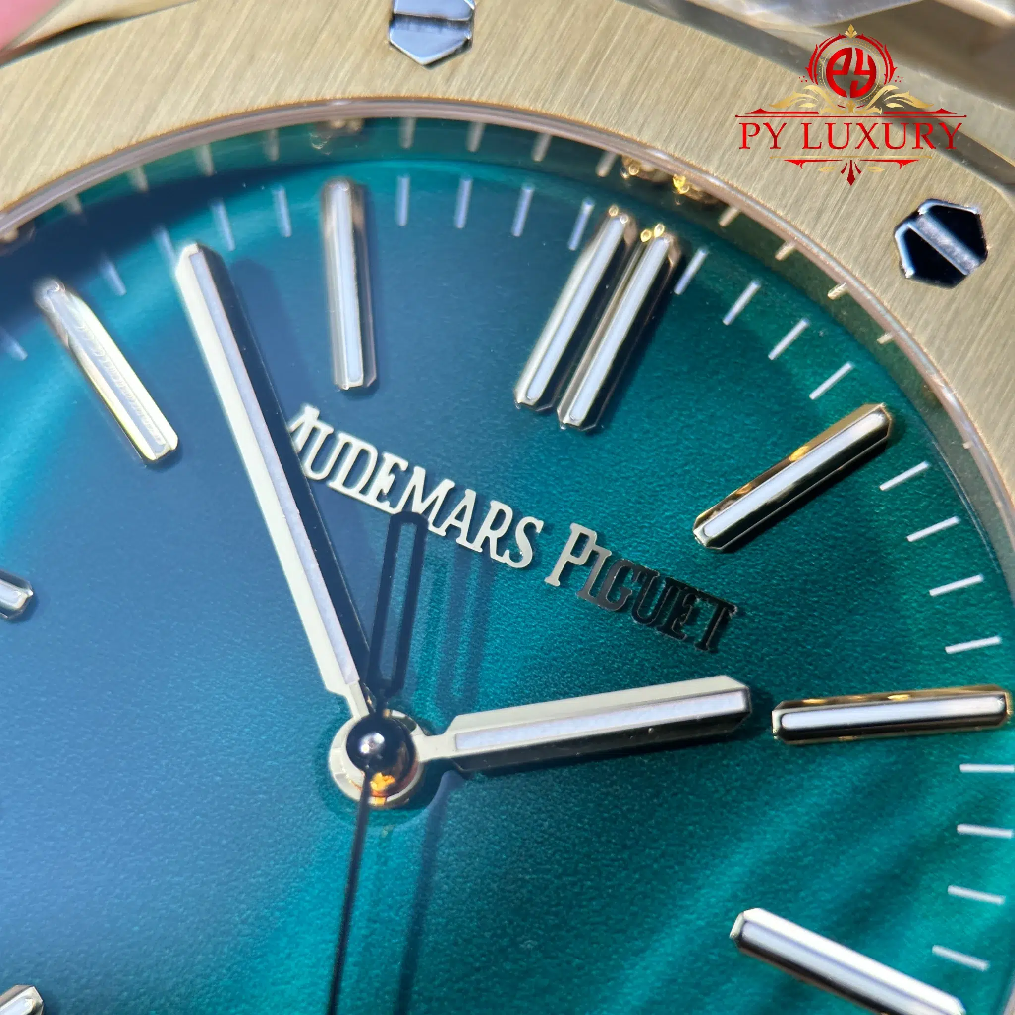 Audemars Piguet Royal Oak 15513BA Yellow Gold Malachite Stone Dial Best Replica APW - 7