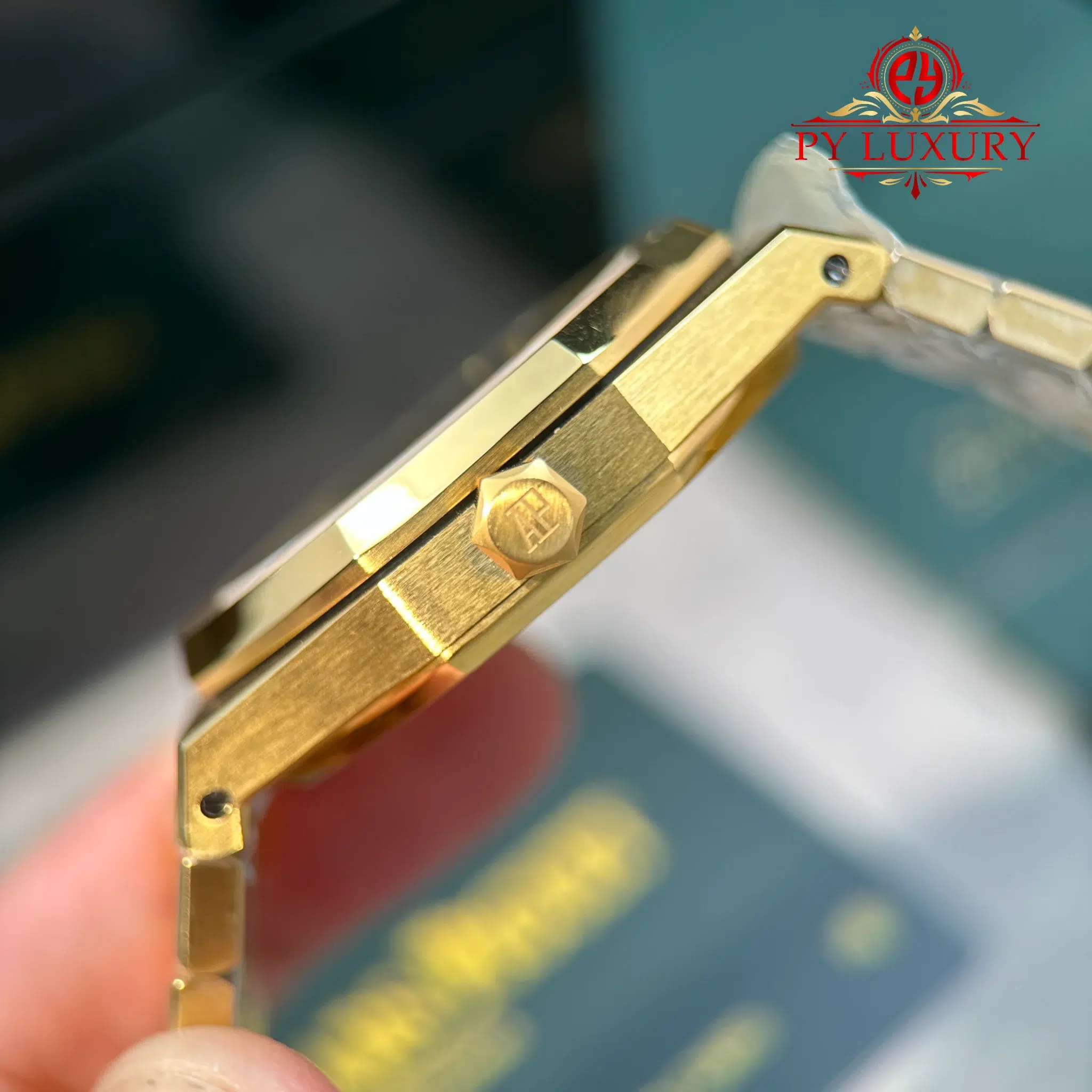 Audemars Piguet Royal Oak 15513BA Yellow Gold Malachite Stone Dial Best Replica APW - 9