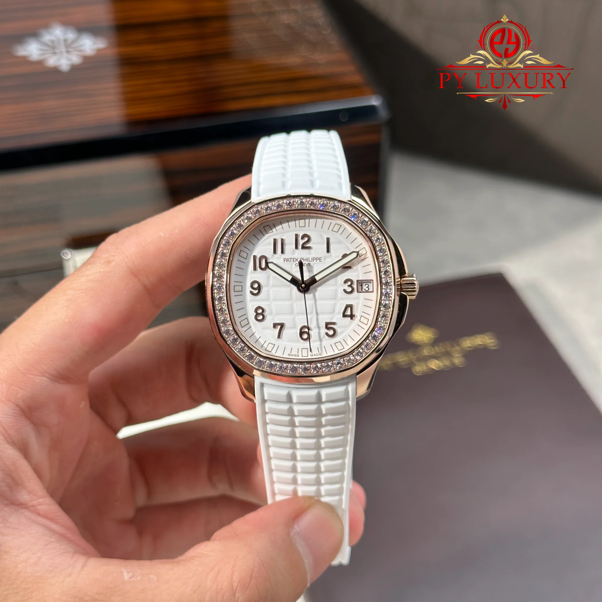 Patek Philippe Aquanaut Luce 5268 200R-001 Rose Gold White Dial Diamond Bezel - 1 Patek Philippe Aquanaut Luce 5268/200R-001 Rose Gold White Dial Best Replica 38.8mm